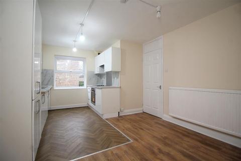 3 bedroom terraced house for sale, Brynmore, Bretton, Peterborough