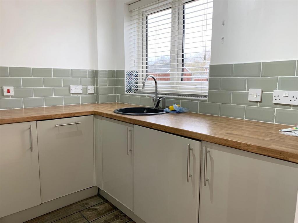 3 Castle View Kitchen 2 02 26.jpg