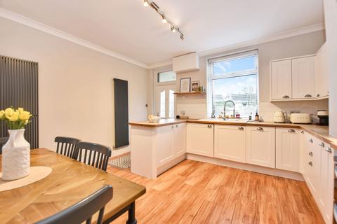 undefined, Temple View, Wakefield WF3