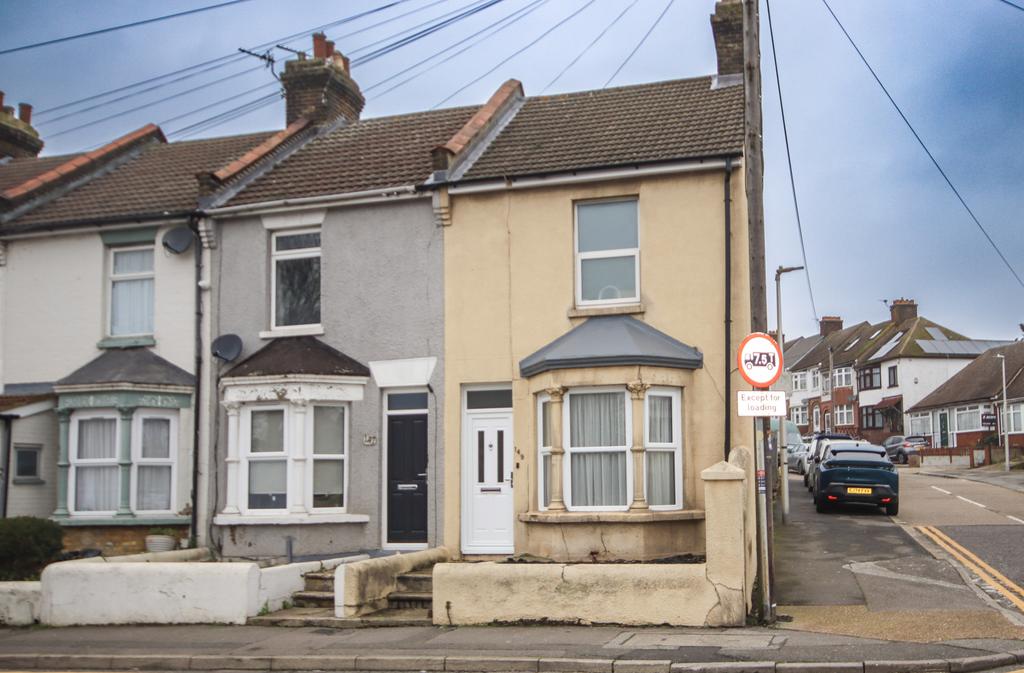 3 bed end terrace for sale, Frindsbury Road, Stro
