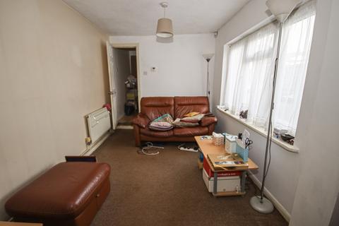 3 bedroom end of terrace house for sale, Frindsbury road, Rochester,Strood, ME2