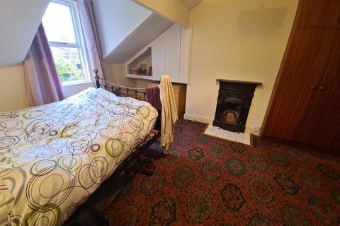 undefined, Cliff Road, Leeds LS6