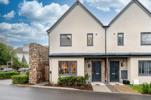undefined, Beautifully presented home ideally situated within the popular Court de Wyck in Claverham