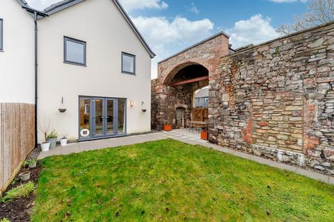 undefined, Beautifully presented home ideally situated within the popular Court de Wyck in Claverham