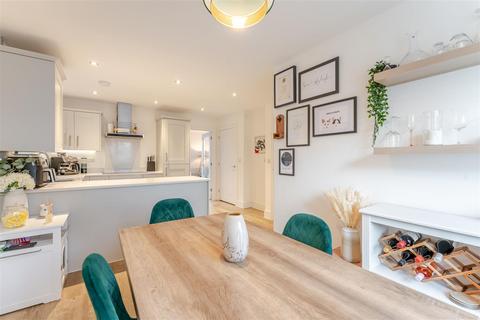 undefined, Beautifully presented home ideally situated within the popular Court de Wyck in Claverham