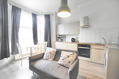 1 bedroom flat to rent, Mansfield Road, Ilford, IG1