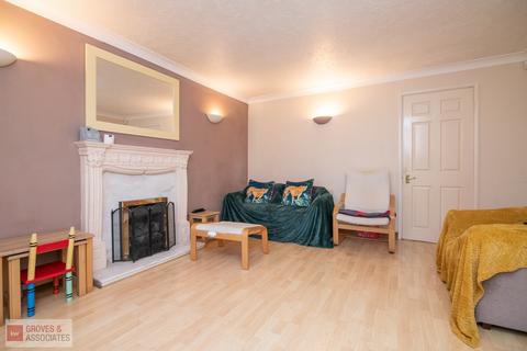 undefined, Reynard Close, Redditch, B97