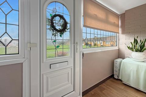 2 bedroom bungalow for sale, Holly Way, Elmstead, Colchester, CO7