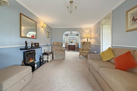 2 bedroom bungalow for sale, Holly Way, Elmstead, Colchester, CO7
