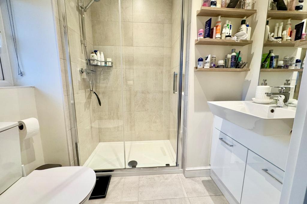 Ensuite