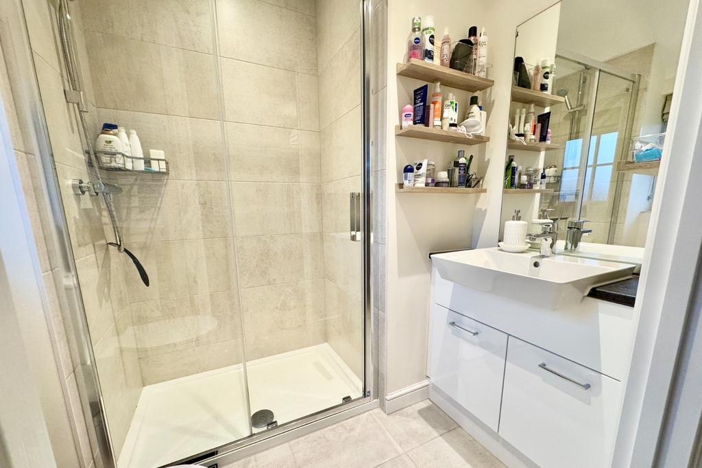 Ensuite