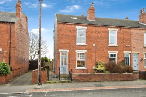 4 bedroom end of terrace house for sale, Leeds Road, West Yorkshire WF1