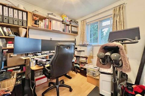 3 bedroom terraced house for sale, Claremont Road, Swanley BR8