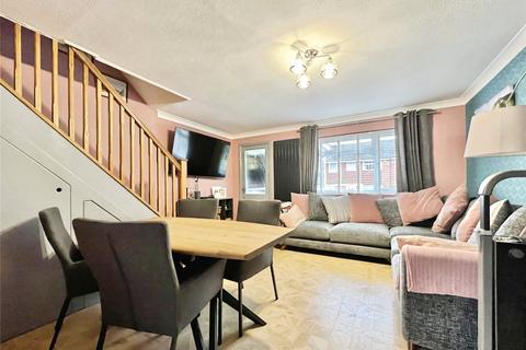 3 bedroom terraced house for sale, Claremont Road, Swanley BR8