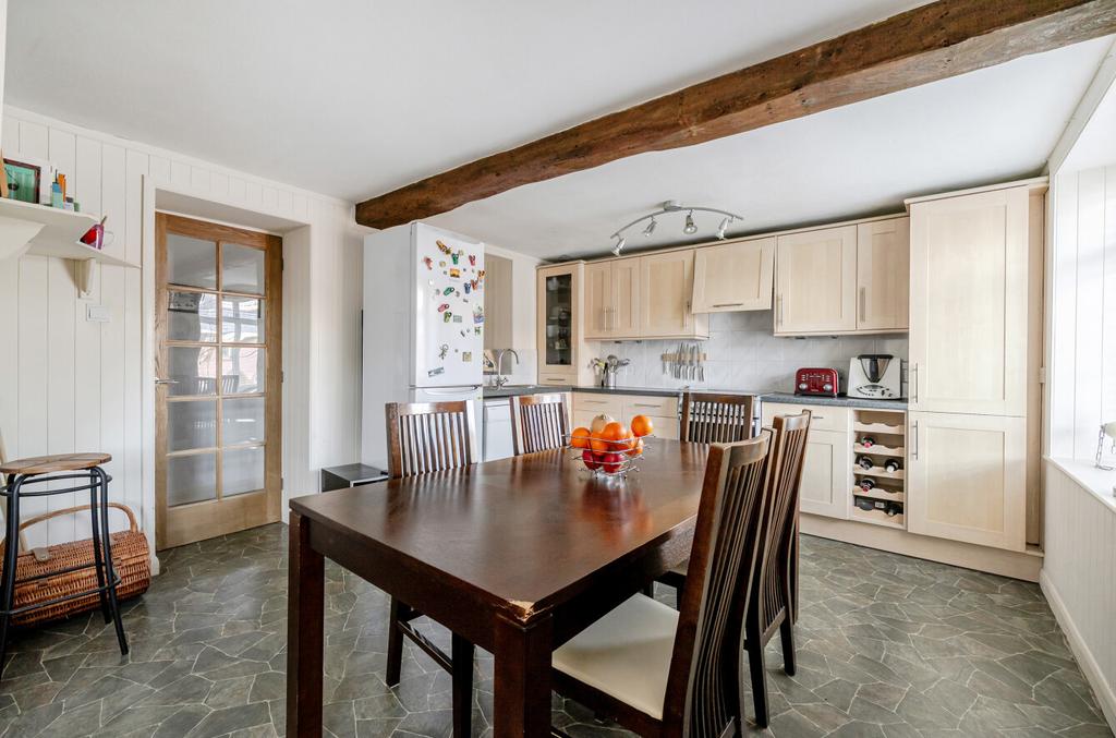 Kitchen/Breakfast