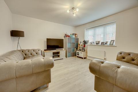 3 bedroom detached house for sale, Charles Crescent, Rochford, SS4