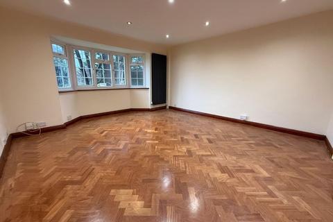 2 bedroom maisonette to rent, Merrion Avenue, Stanmore