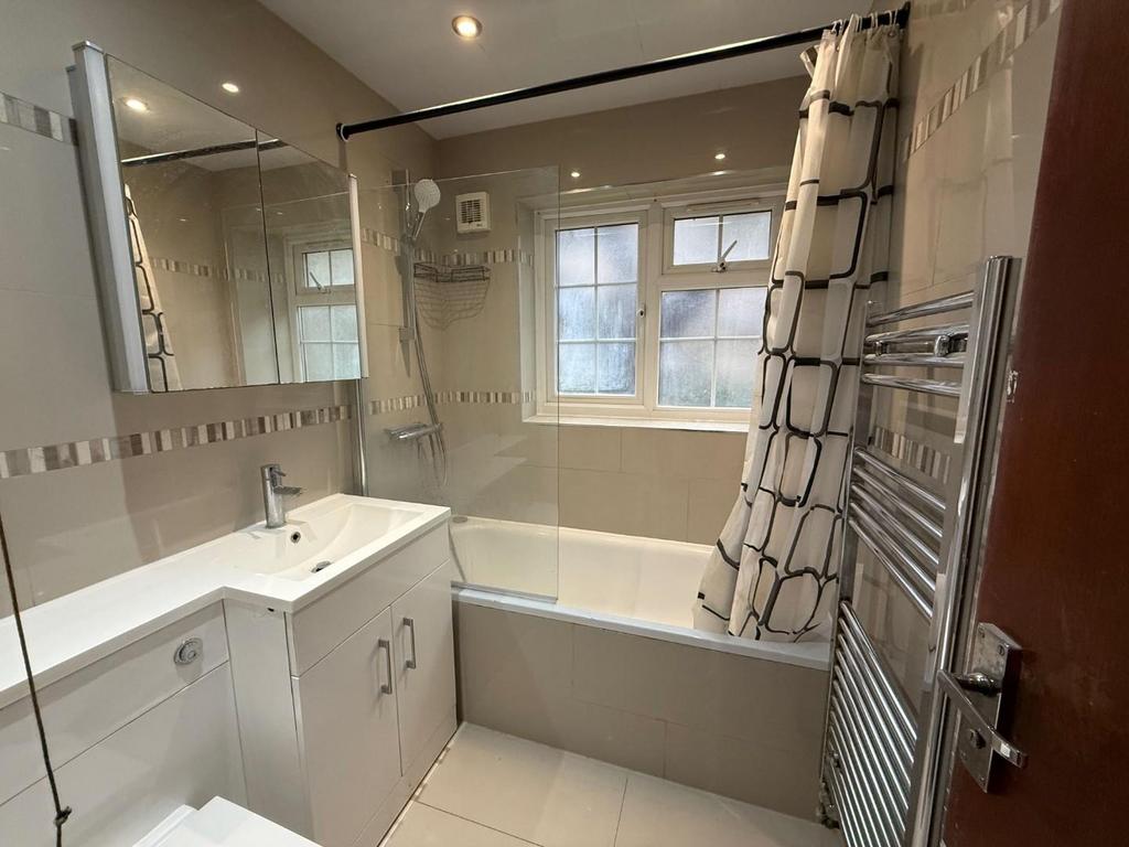 Bathroom.jpeg
