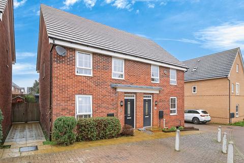 3 bedroom semi-detached house for sale, Mercury Road, Wellingborough NN8