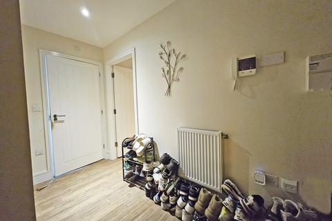 2 bedroom apartment for sale, Oak House, 8 Five Oaks Lane, Chigwell, IG7