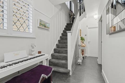 undefined, Arlington Road, Southend-on-Sea SS2
