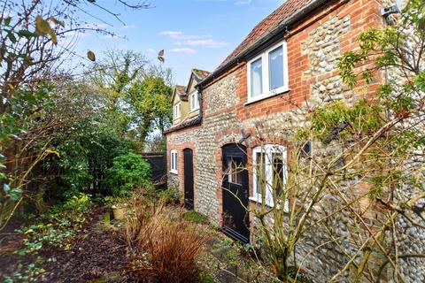 2 bedroom detached house for sale, The Loke, East Beckham
