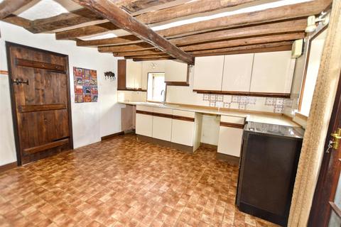 2 bedroom detached house for sale, The Loke, East Beckham