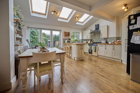 3 bedroom semi-detached house for sale, Forest Road, Hinckley