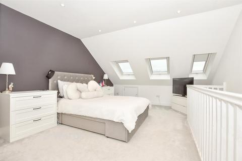 3 bedroom terraced house for sale, Haydon Close, Maidstone ME16