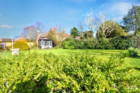 4 bedroom detached house for sale, Main Road, Bredon, Tewkesbury, Gloucestershire