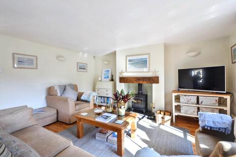 4 bedroom detached house for sale, Main Road, Bredon, Tewkesbury, Gloucestershire