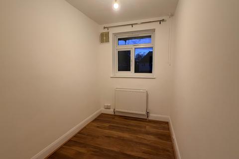 undefined, Longhill Road, London SE6