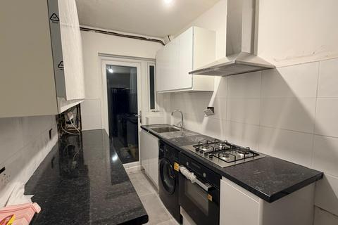 undefined, Longhill Road, London SE6