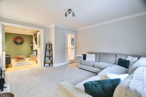 undefined, Vancouver Drive, Rainham, Gillingham, ME8