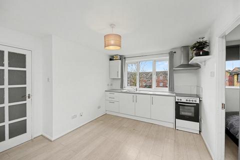 1 bedroom flat for sale, Verity Court, London