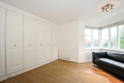 undefined, Lisson Grove, Marylebone, London, NW1