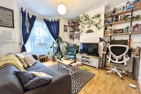 undefined, Cambus Road, London