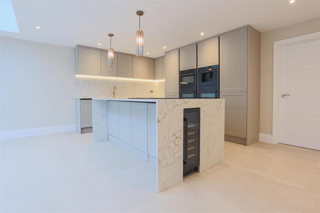 151 Fulford Hall Road 15.jpg