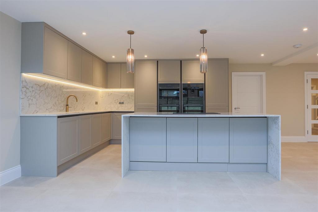 151 Fulford Hall Road 16.jpg