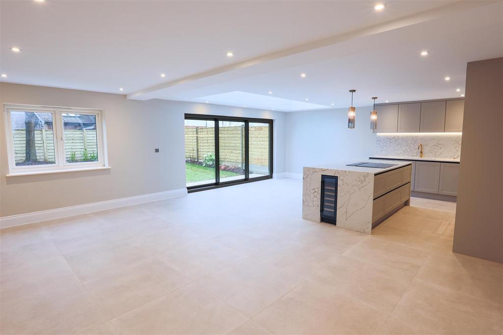 151 Fulford Hall Road 11.jpg