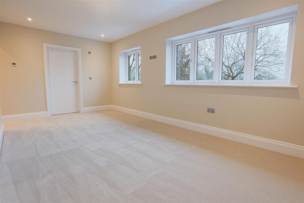 151 Fulford Hall Road 43.jpg