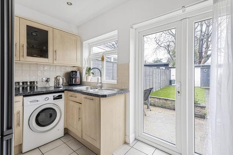 2 bedroom terraced house for sale, Curzon Avenue, Enfield