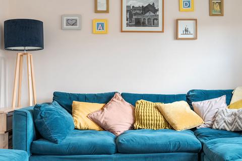 4 bedroom semi-detached house for sale, Beltex Drive, Worcester WR5