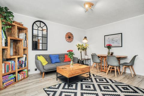 2 bedroom flat for sale, 56/3 North Fort Street, Edinburgh, EH6 4HN