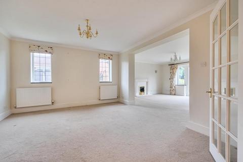 3 bedroom detached bungalow for sale, Chesham,  Buckinghamshire,  HP5