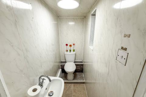 undefined, Excelsior Terrace, Ferndale CF43