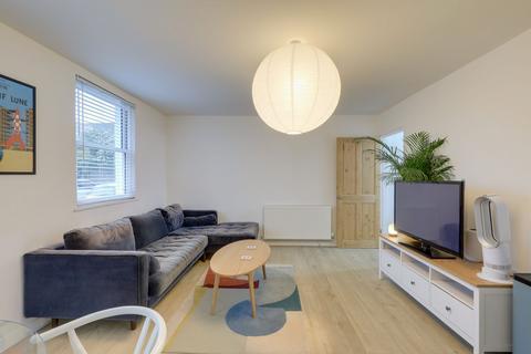 2 bedroom flat for sale, St. German's Road, Forest Hill, SE23