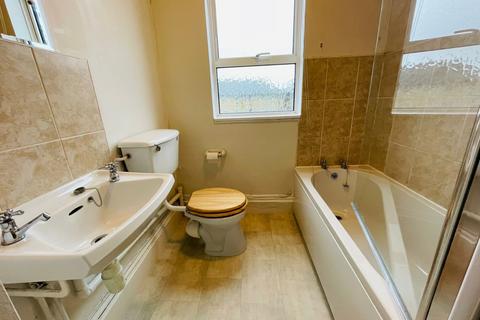 1 bedroom flat to rent, New London Road, Chelmsford, CM2 0RG