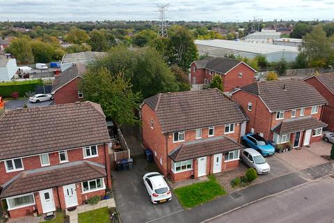 2 bedroom semi-detached house to rent, York Close, Birmingham B30