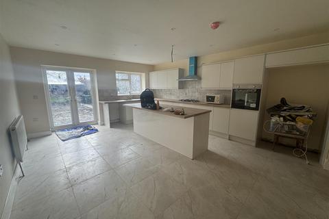 undefined, Downing Drive, Greenford